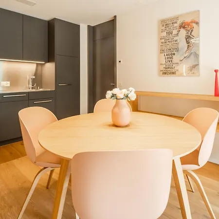 شقة Vallada 11-06 *